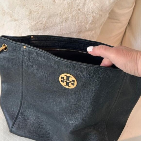 Tory Burch Leather Shoulder Bag - Picture 2 of 3
